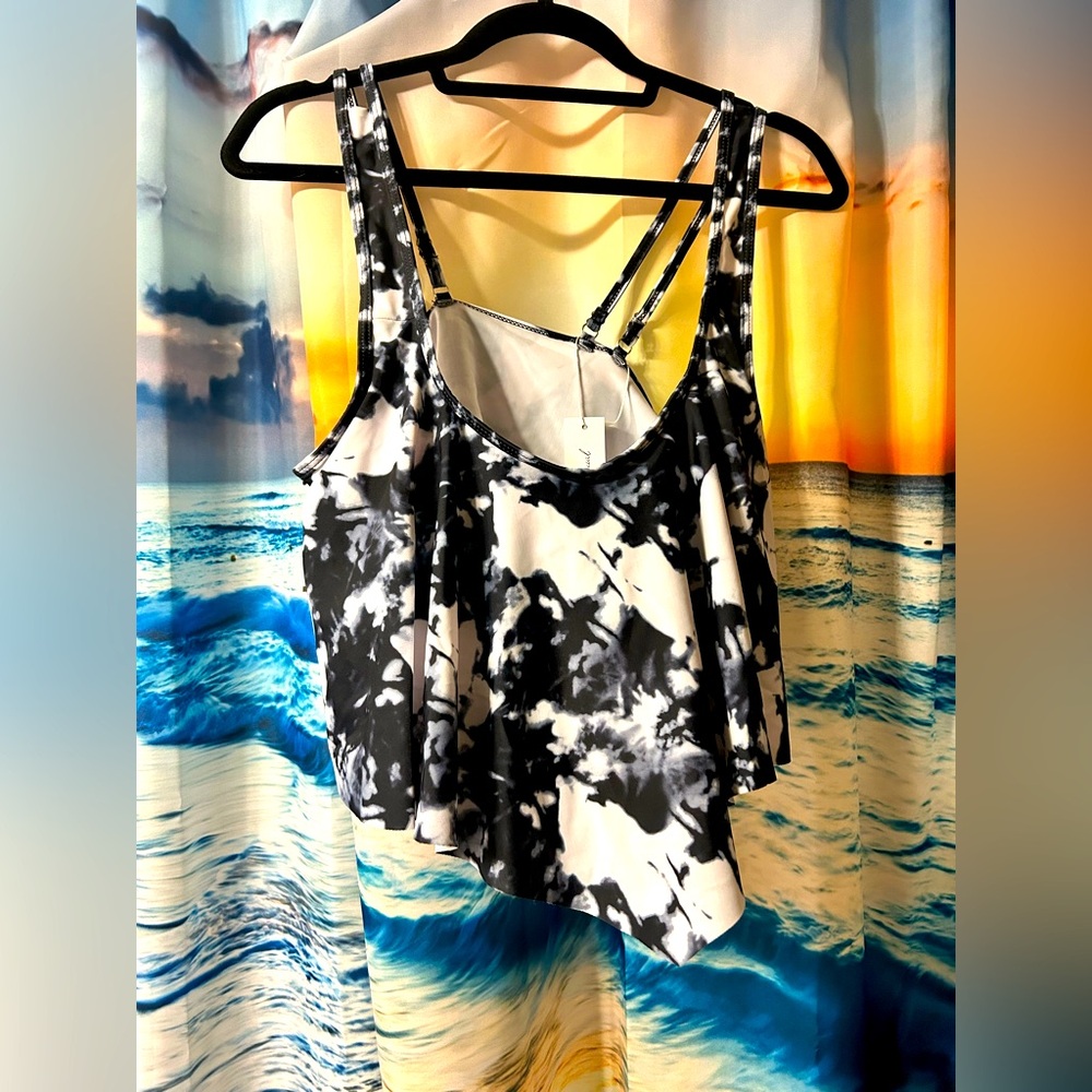 Ruffle Black and White Tie-Dye Women's Bathing Suit Bikini Top Adjustable Straps